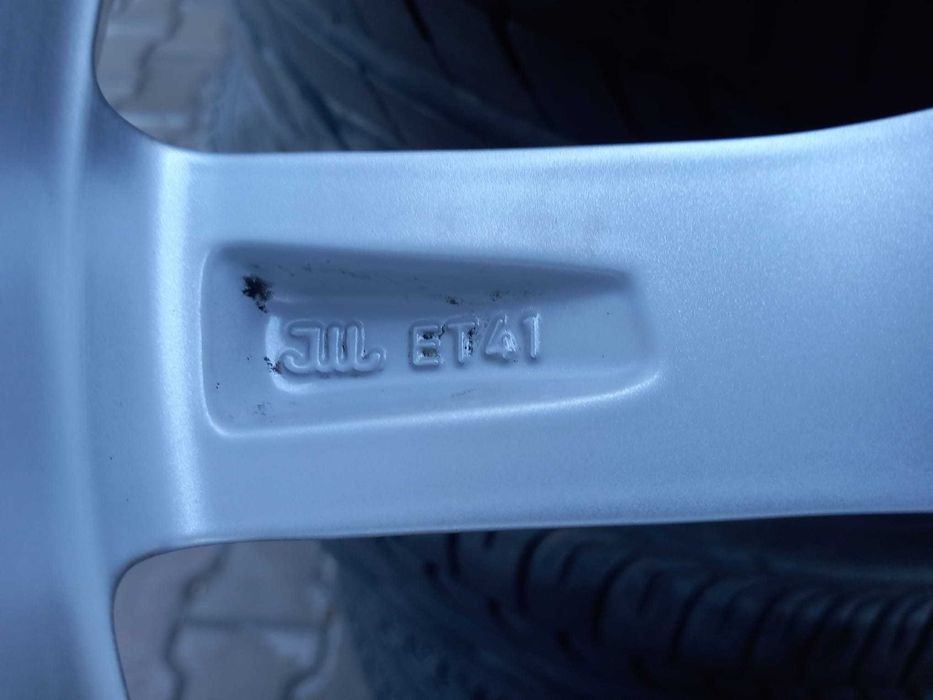 Jante VW Passat B8 anvelope iarna Michelin Pilot Alpin 215 60 16