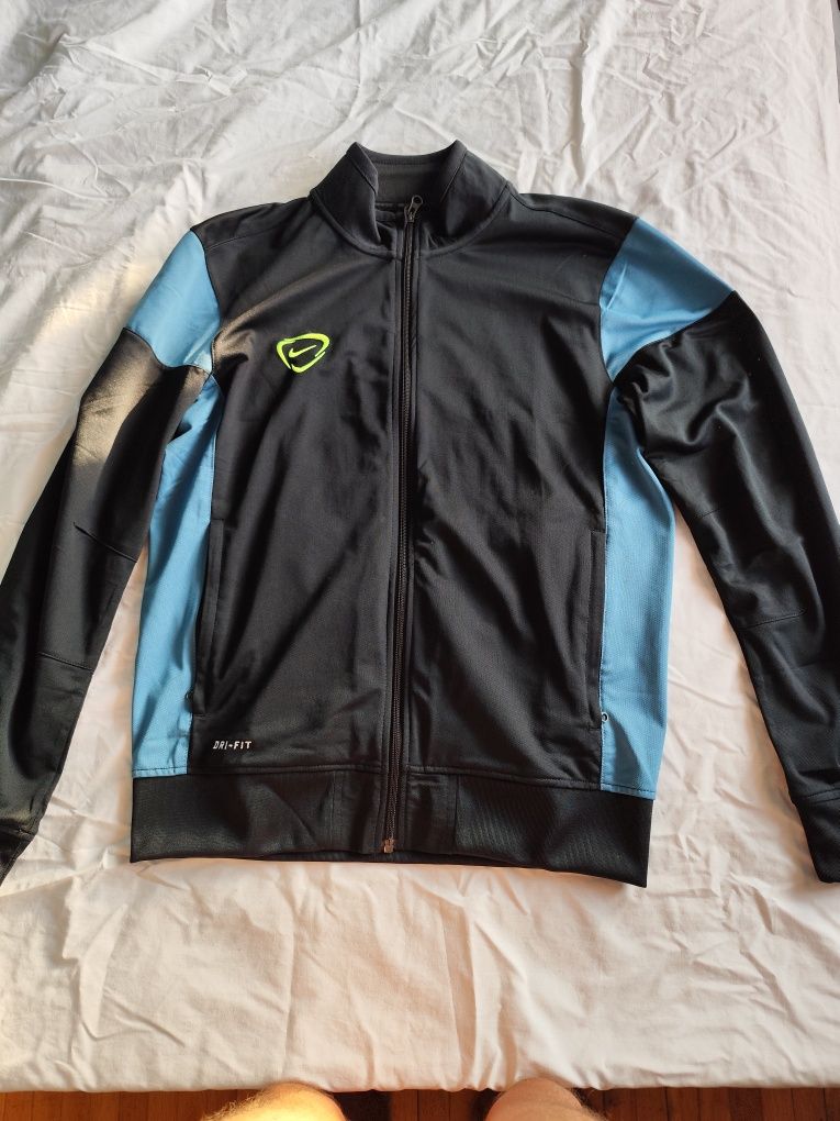 Спортна горница Nike