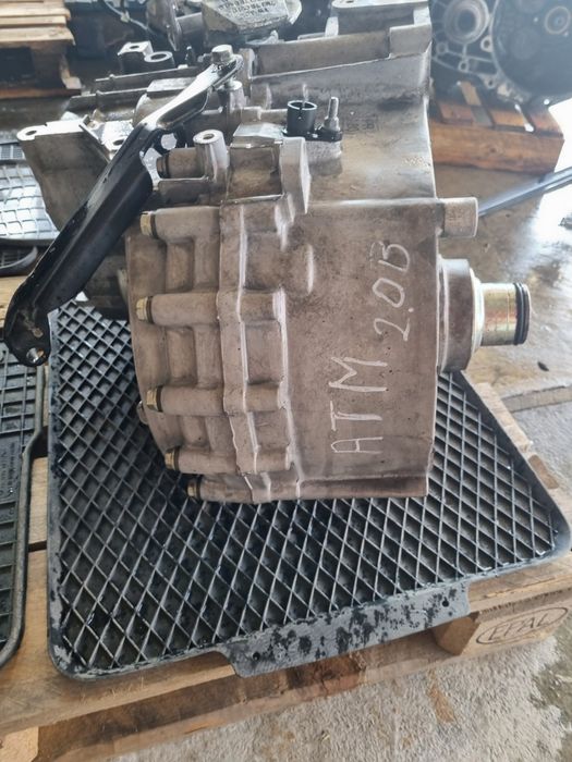 cutie manuală 6 viteze VW SHARAN  2.0 benzină