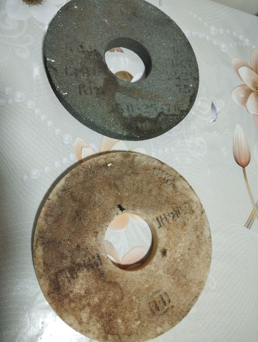 Продам Камни для станка