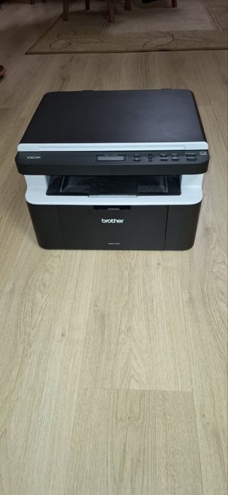 МФУ принтер - скенер Brother
