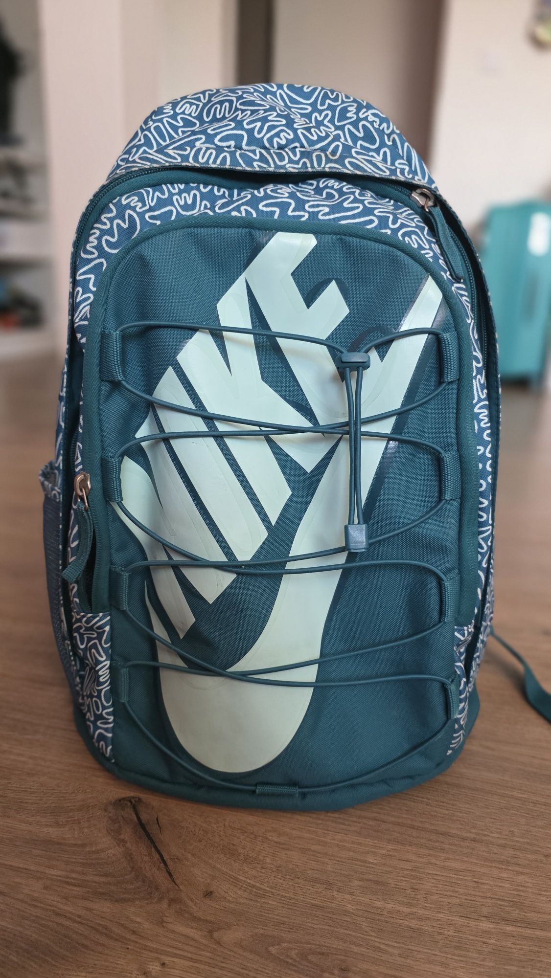 Раници, чанта, сак Nike
