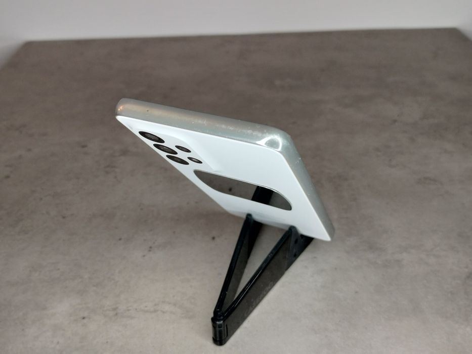 Samsung Galaxy A53 5G - 6gb RAM, 128gb stocare