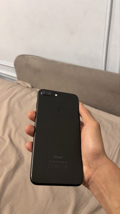 IPhone 7 Plus в отличном состояний