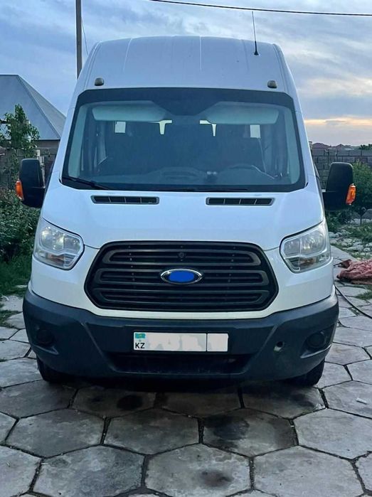 Пассажирские перевозки, аренда микроавтобуса Ford Спринтер