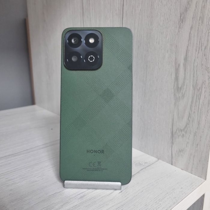 Телефо5 Honor X7c 128Gb