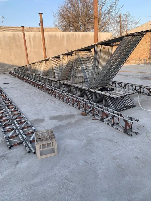 Kanteyner materialdan tom naves stadiyonlar qurib ornatamiz