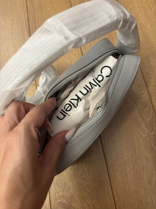 Чанта  Calvin Klein Нова