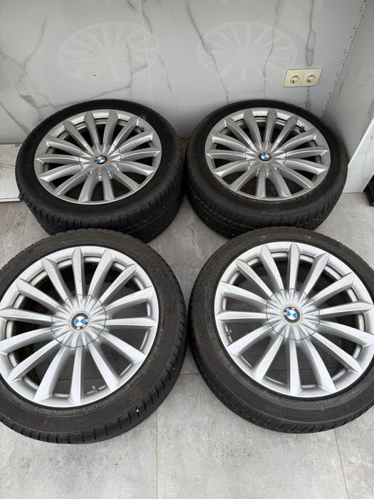 De vânzare jante originale BMW Seria 7 dim: 245/45 R19
275/40 R19