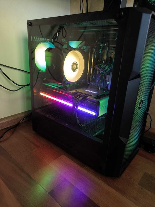 PC Gaming Ryzen 5 5600 RX 7700 XT