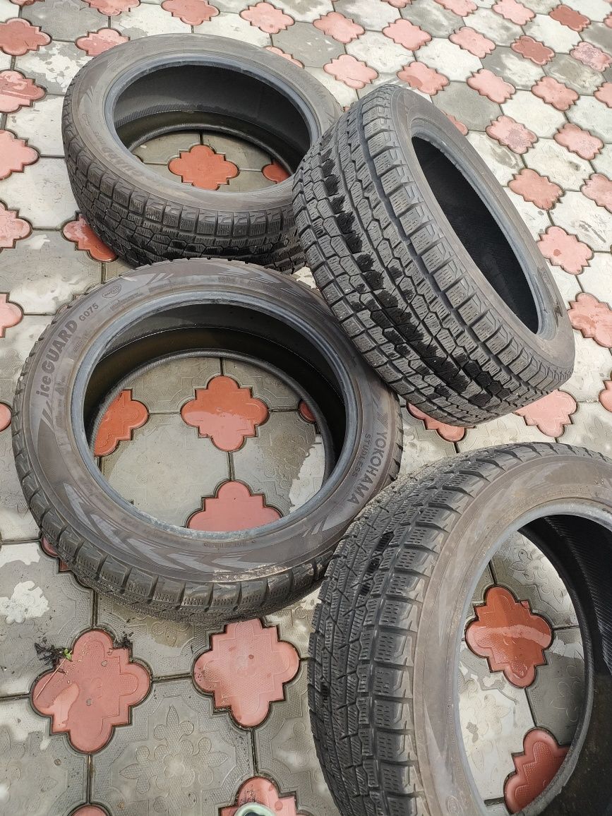 ПродамYokohama ice guard шины 275/50 r21 r21