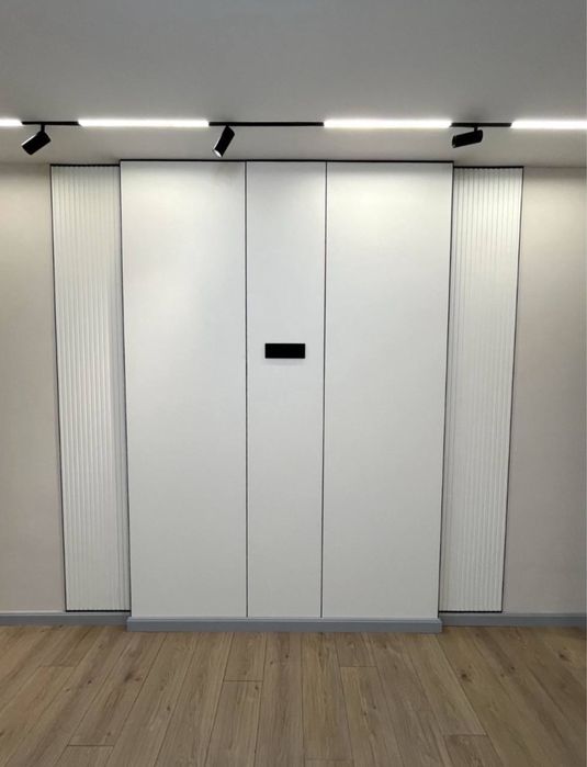 Кунаева 3/5/9 ЕВРО Срочно 75квм