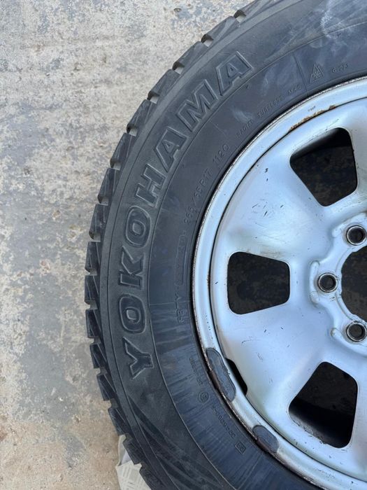 шины с дисками,липучка