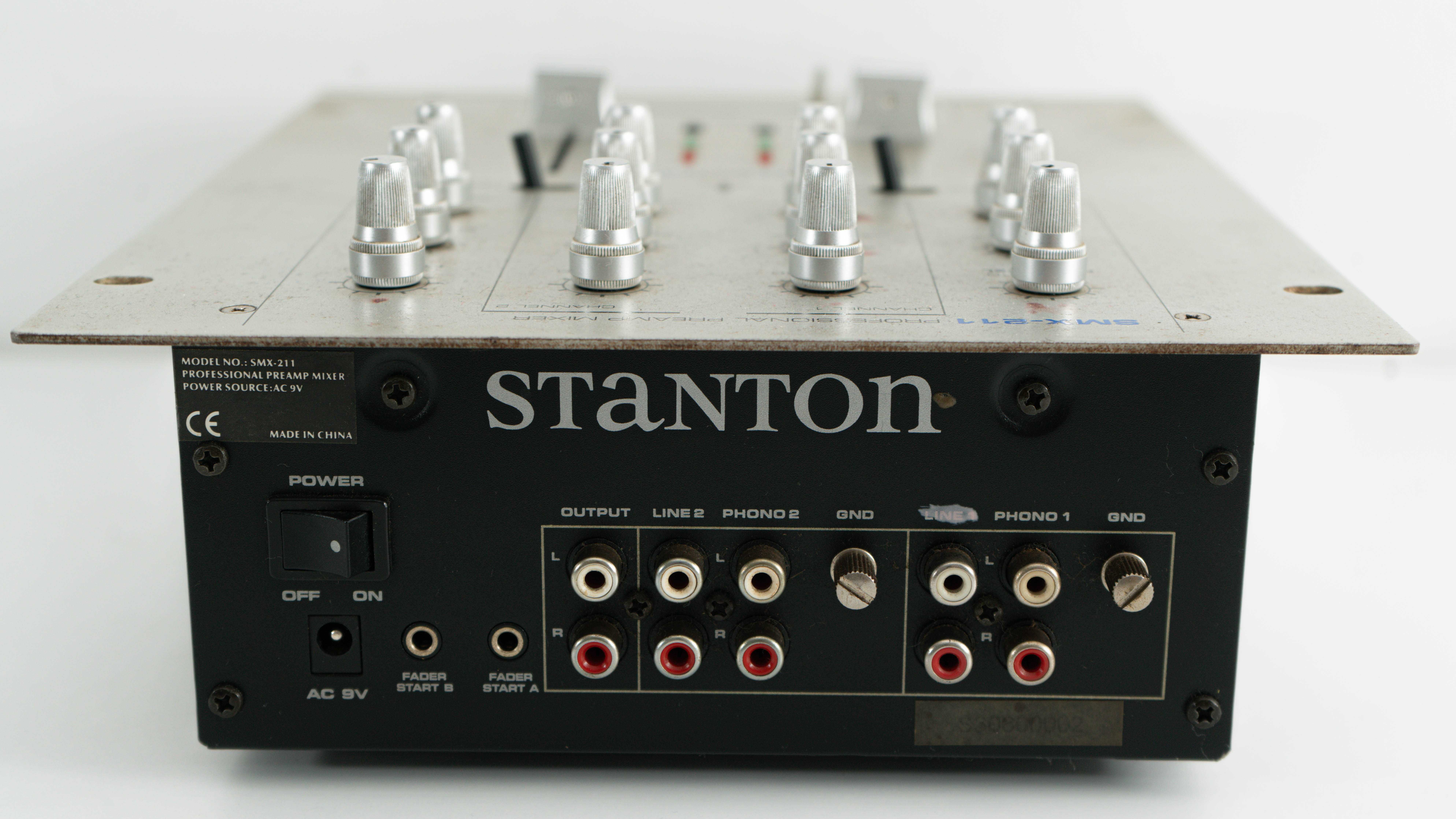 Пулт /Миксер/Смесител Stanton smx-211