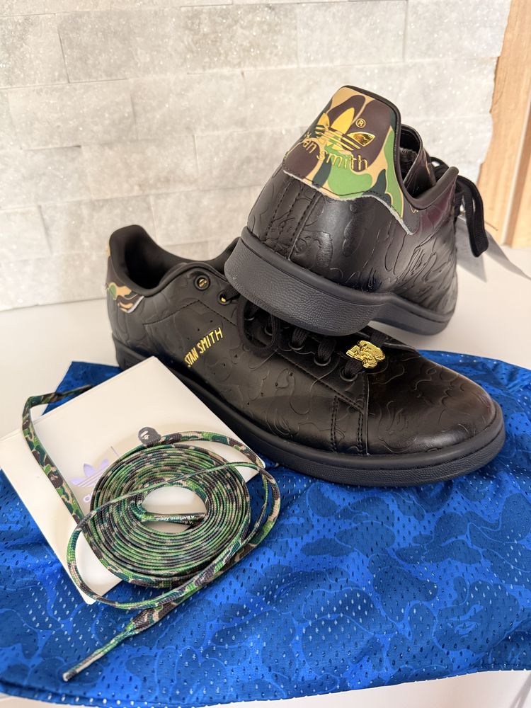 Bape x Adidas Stan Smith обувки