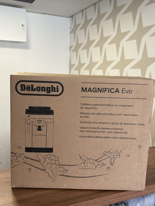 Espressor DeLonghi MAGNIFICA Evo / Nou Sigilat