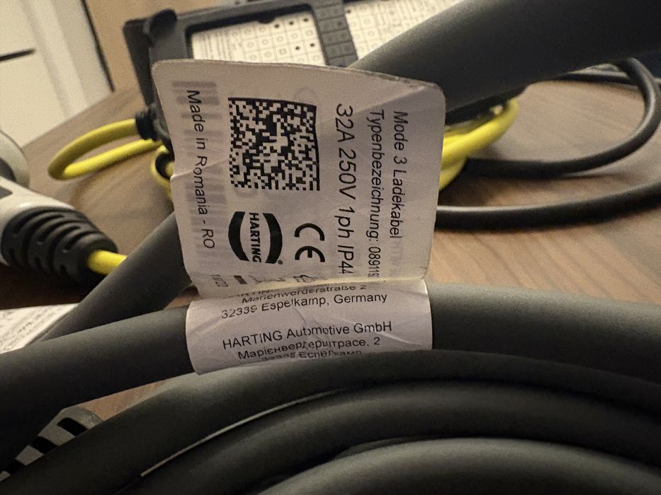 Cabluri de încărcare BMW originale noi