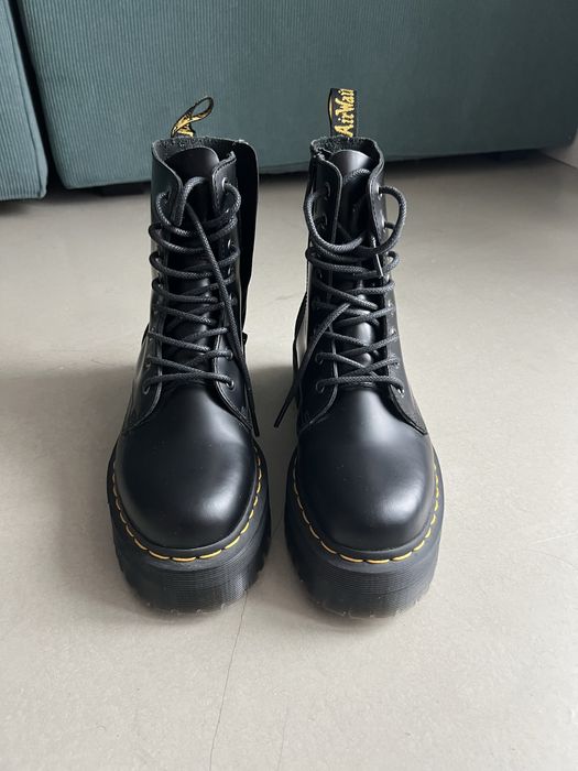Dr. Martens Jadon 38