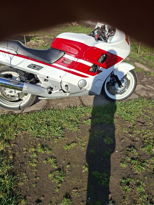 Honda CBR 1000F  din 91