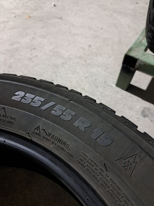 2 anvelope iarnă 235 55 r19 Michelin