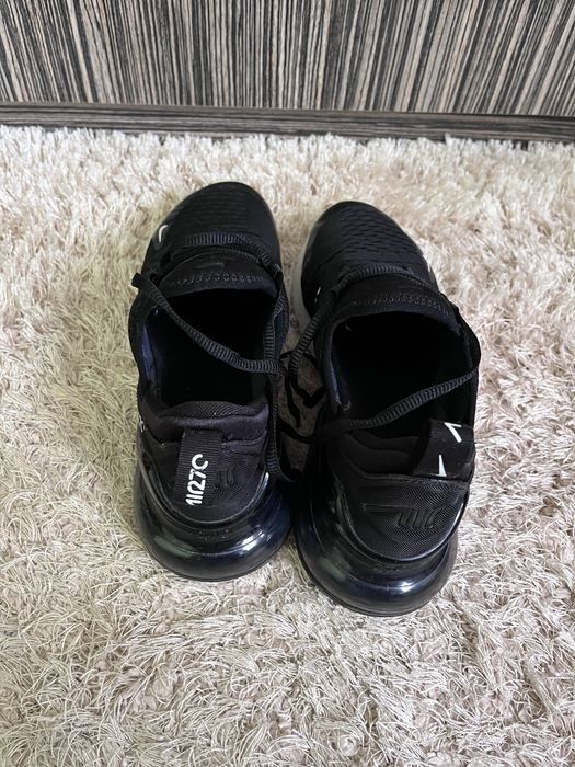 Nike Air Max 270