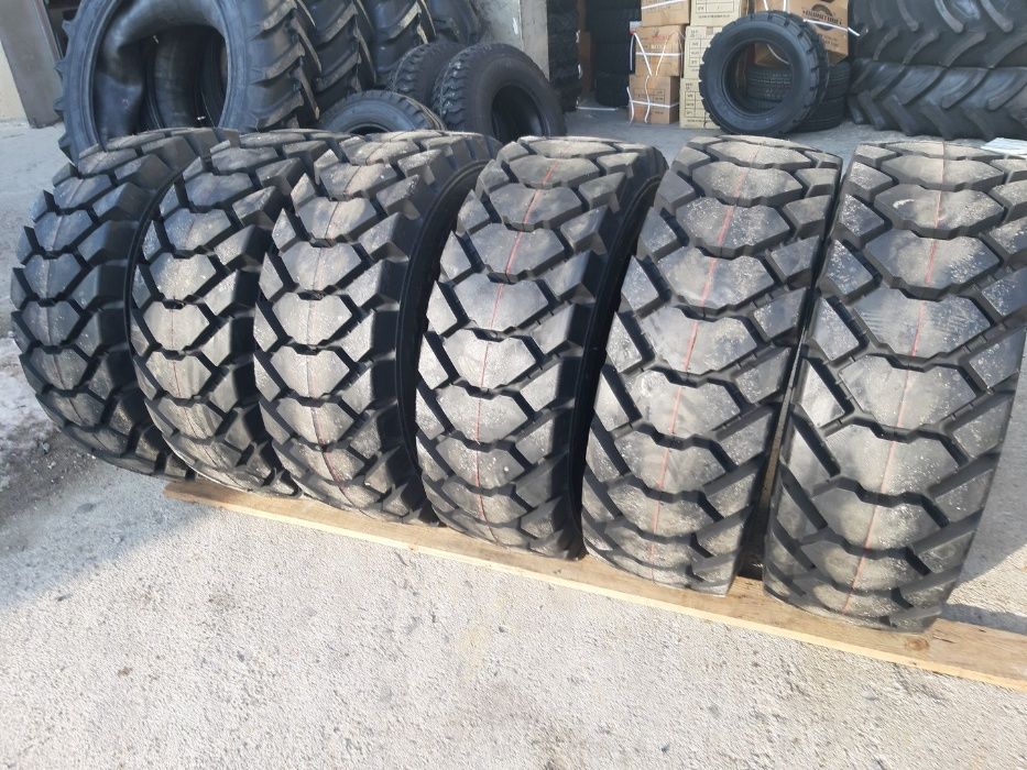 Cauciucuri noi industriale 12.5/80-18 Forerunner cu 14PLY