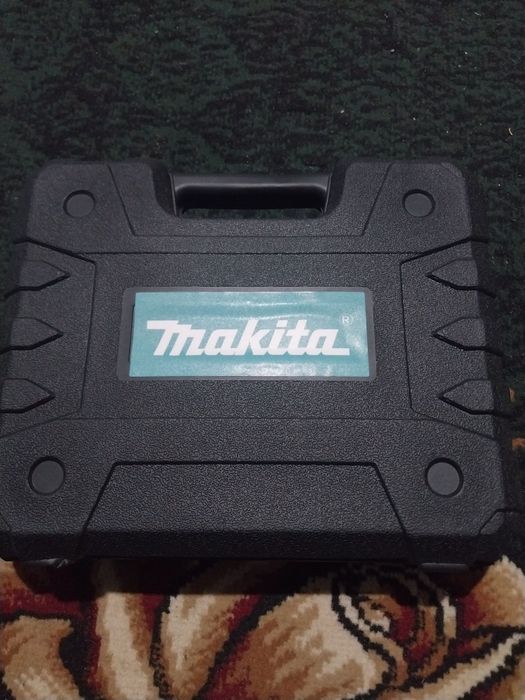 Макита шруповёрт