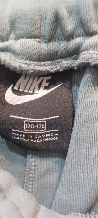 Детски екип Nike 176 см.