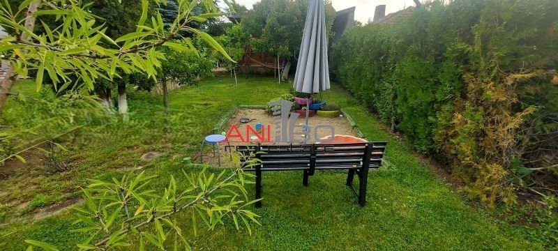 Къща в Варна-Аспарухово площ 310 цена 470000