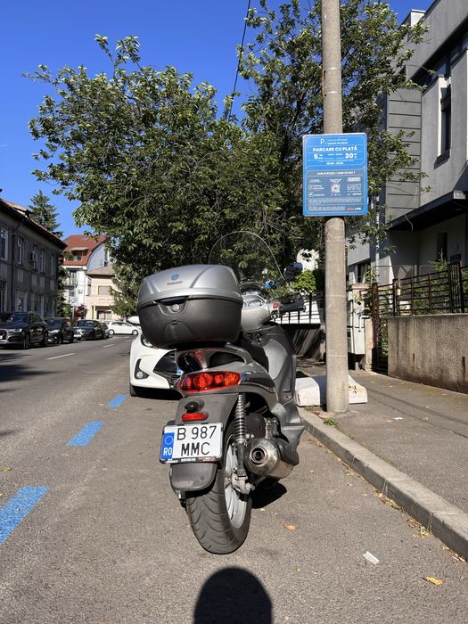 Scuter Piaggio Beverly 500