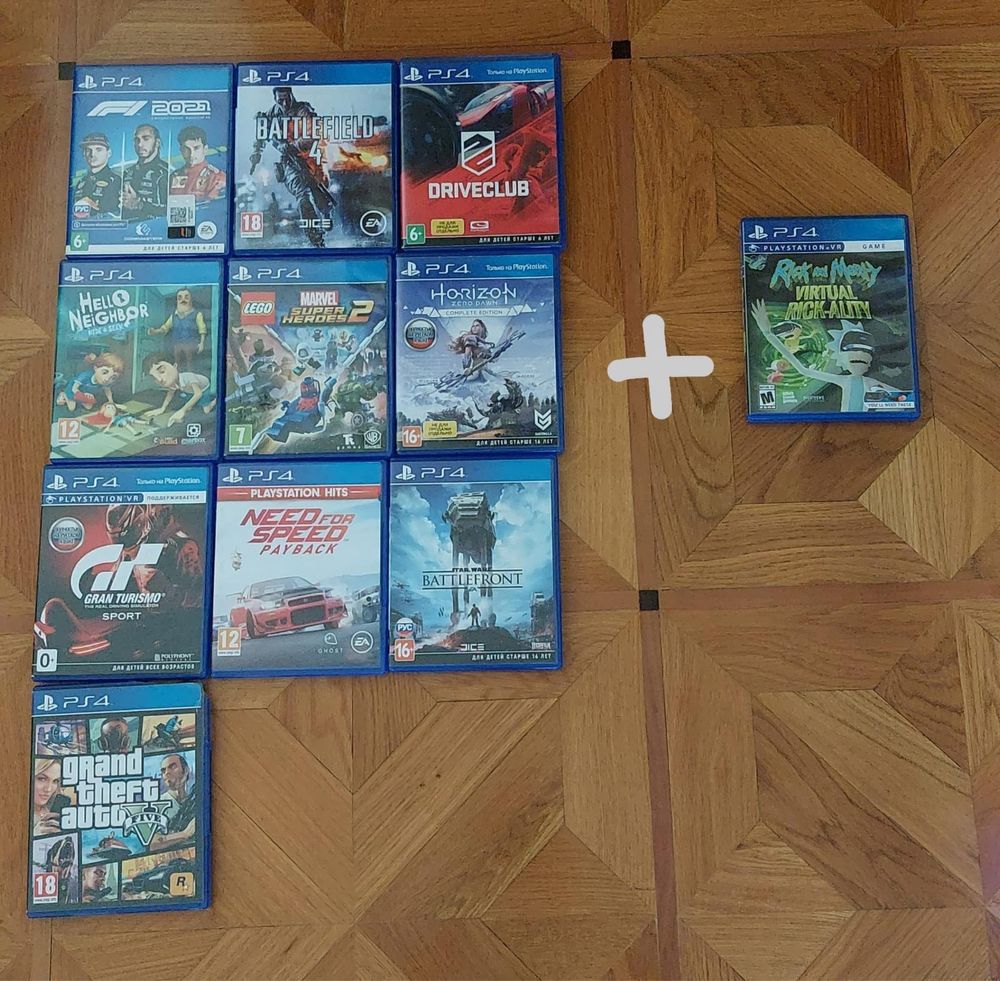 Play Station 4 комплект:VR, 2 move, 11 дисков.