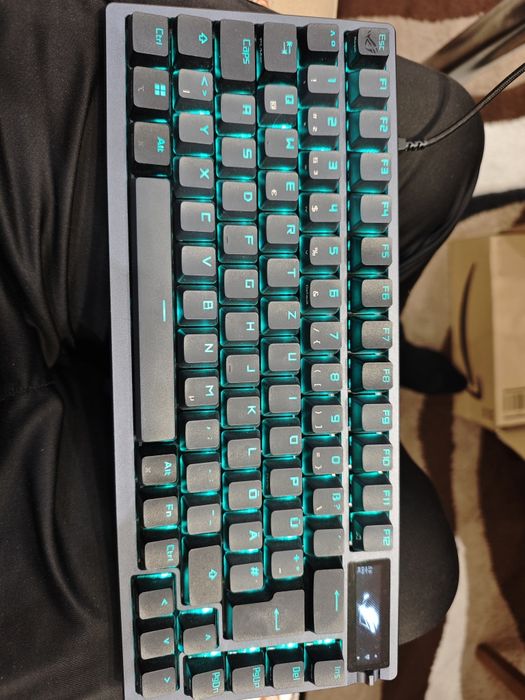 Геймърски клавиатури Asus ROG Azoth Keychron Endorfy Royal Kludge