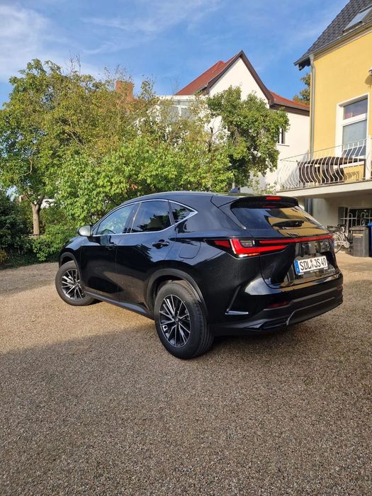 Lexus Seria NX Lexus Seria NX 350h AWD CVT HEV Executive NOU