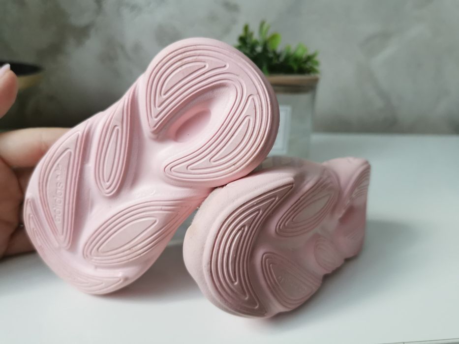 Adidași copii marca Adidas (originali )