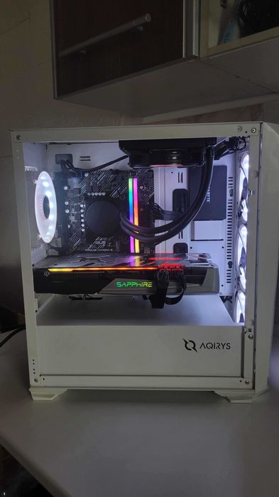 PC i7-10700f, RX5700XT (RTX 3060), 16GB
