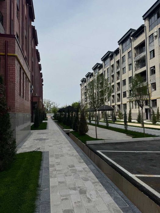 Мини Город "GRANDCITY", 33.33+балкон, готовый дом, лифт есть !!