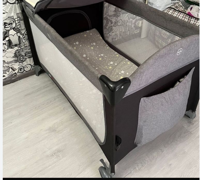 Продаю манеж детская