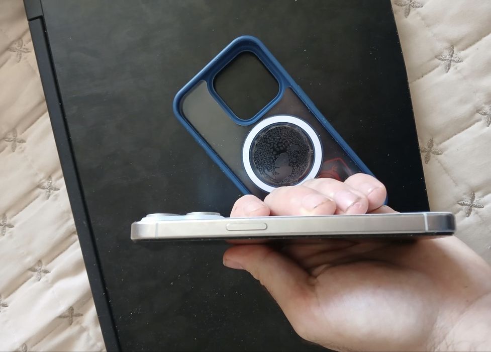 Iphone 15 pro disponibil