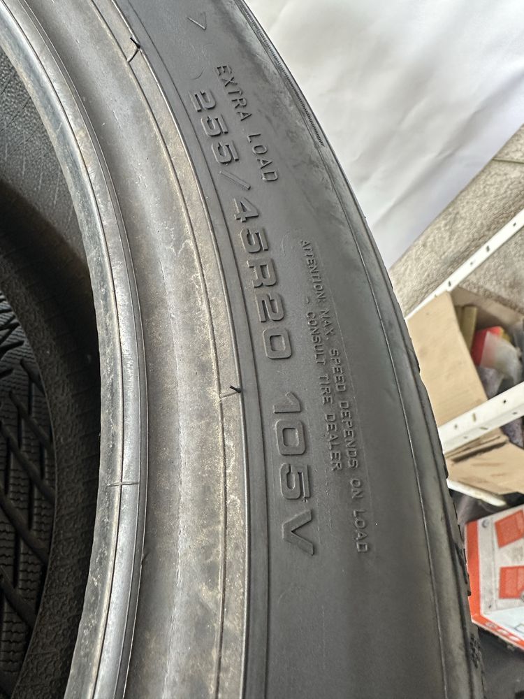 255/45/20 GoodYear dot23