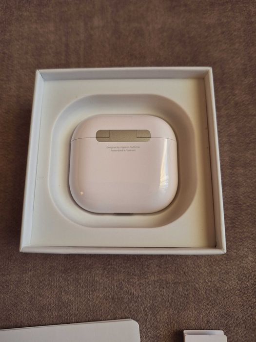 Căști Airpods 4 Noi