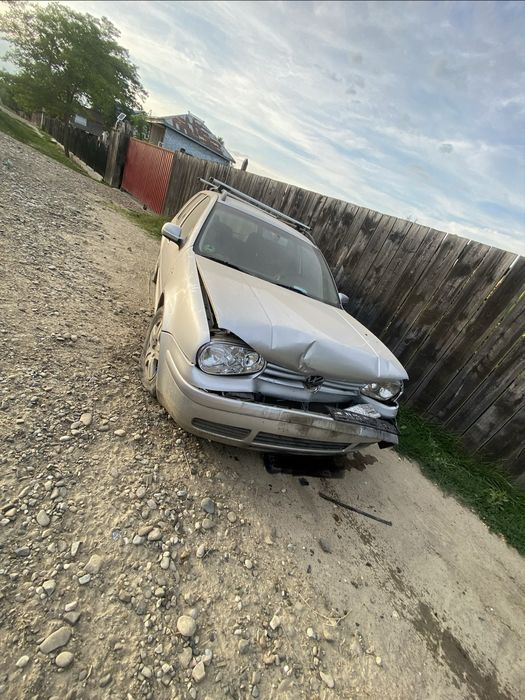 Vand masina vw golf IV break