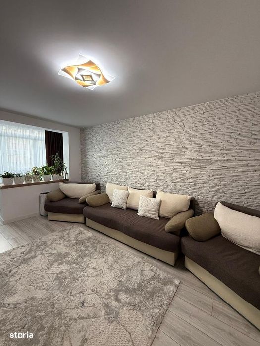 De vanzare Apartament 2 camere, zona Ampoi.