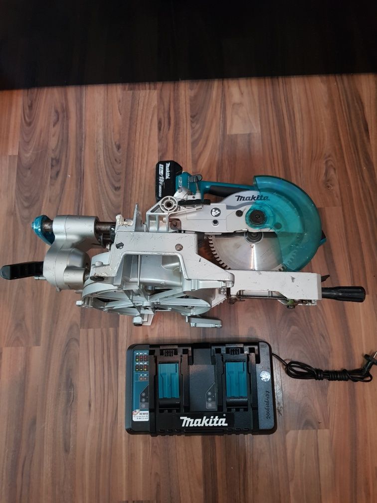 Circular Makita DLS 714
