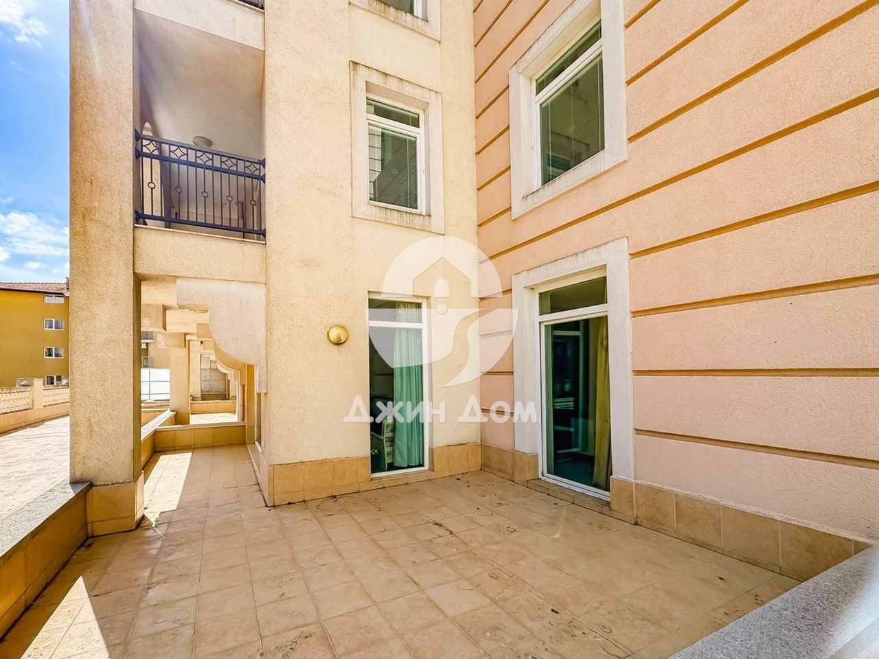 Продава се Двустаен апартамент в Поморие - 76 кв.м за 645 €/кв.м - Снимка #4