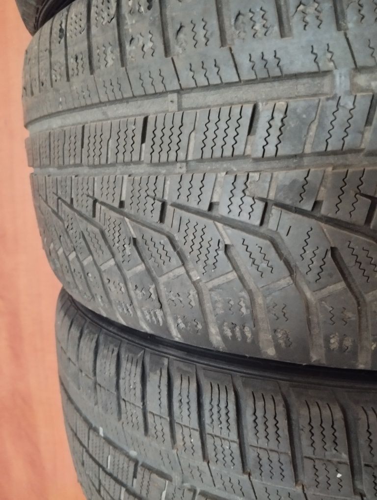 POMANA! Set 4 anvelope M+S 235 45 19 Hankook foarte bune fără probleme