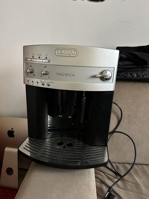 DeLonghi Magnifica