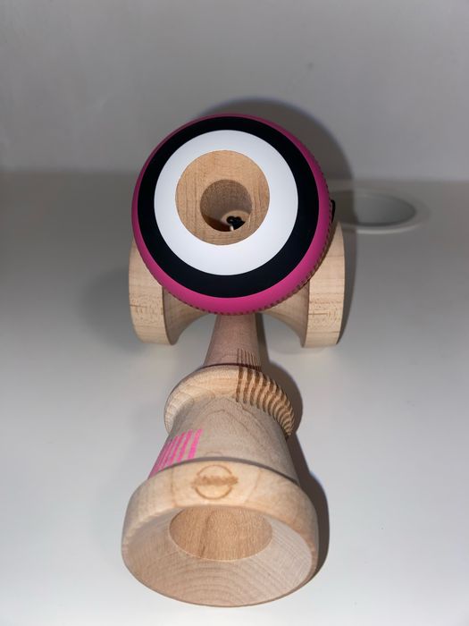 Kendama Sweets Broken Bones