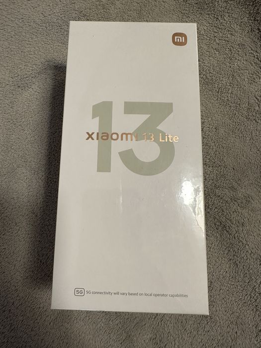 НОВ Xiaomi 13 lite 5G 8/256
