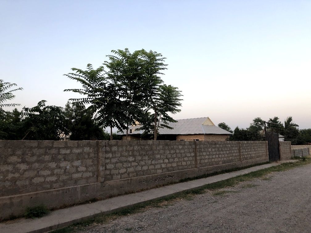 Yer sotiladi 5 sotihdan 10 sotihgacha ( talabga qarab)