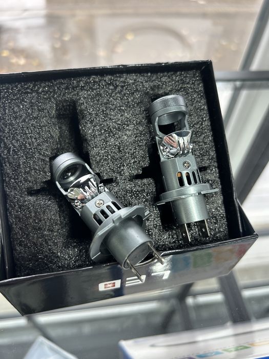 Bec LED H7 Canbus cu Lupă – Lumină Puternică, Fără Erori